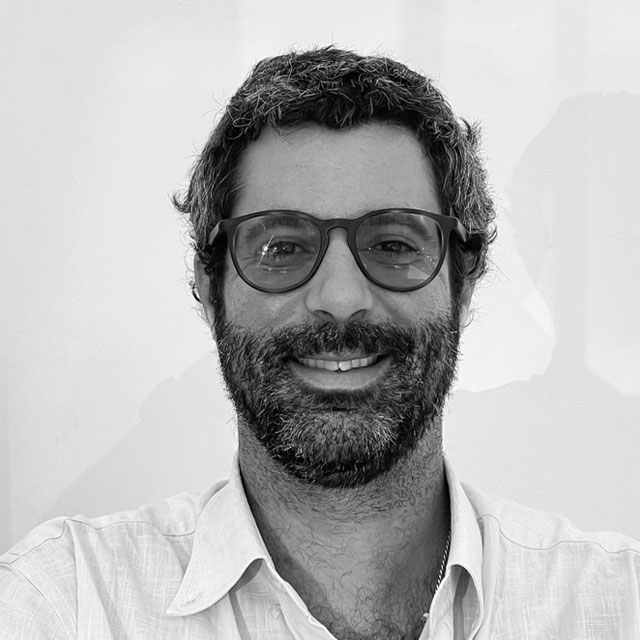 tomas